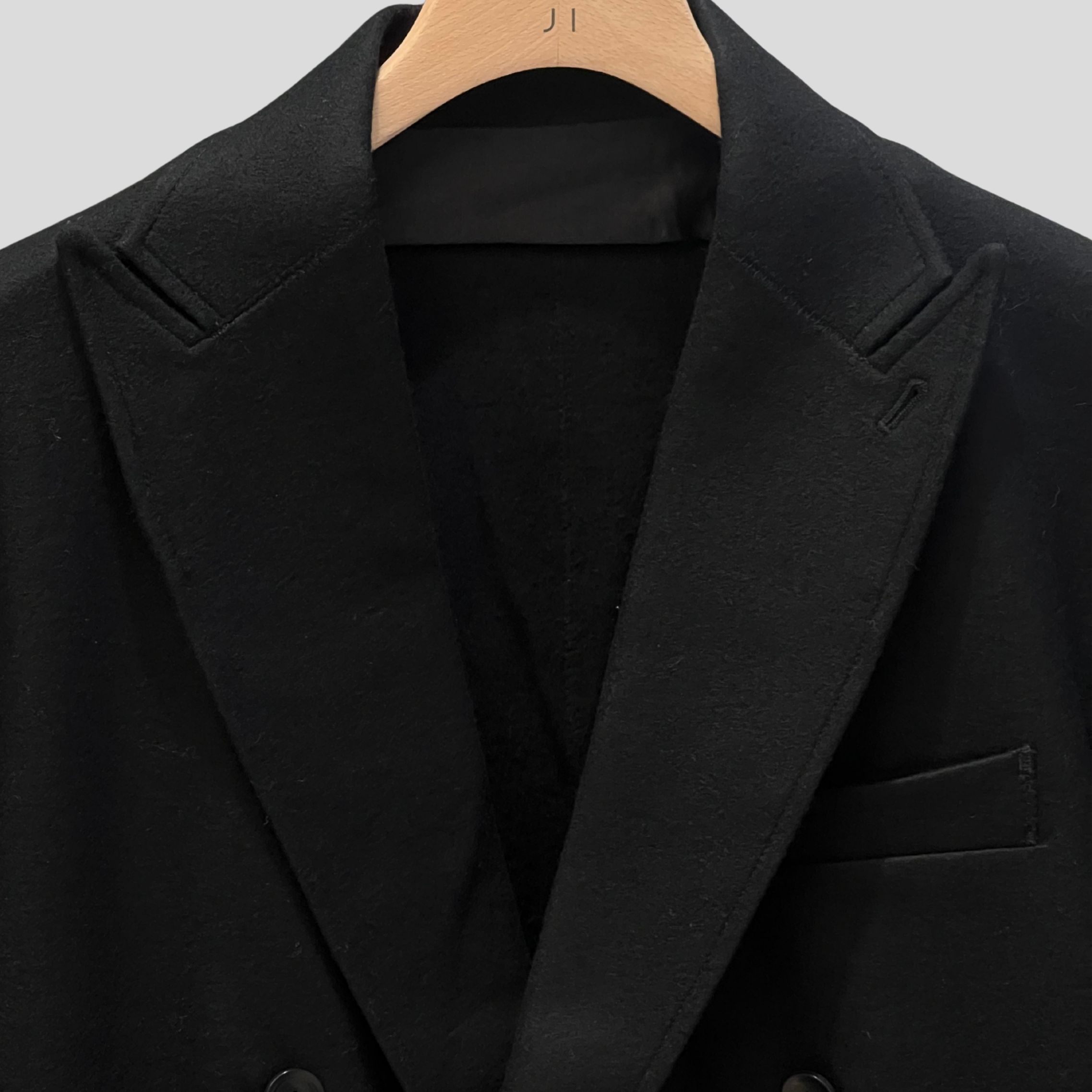 DOUBLE-BREASTED WOOL BLAZER - BLACK