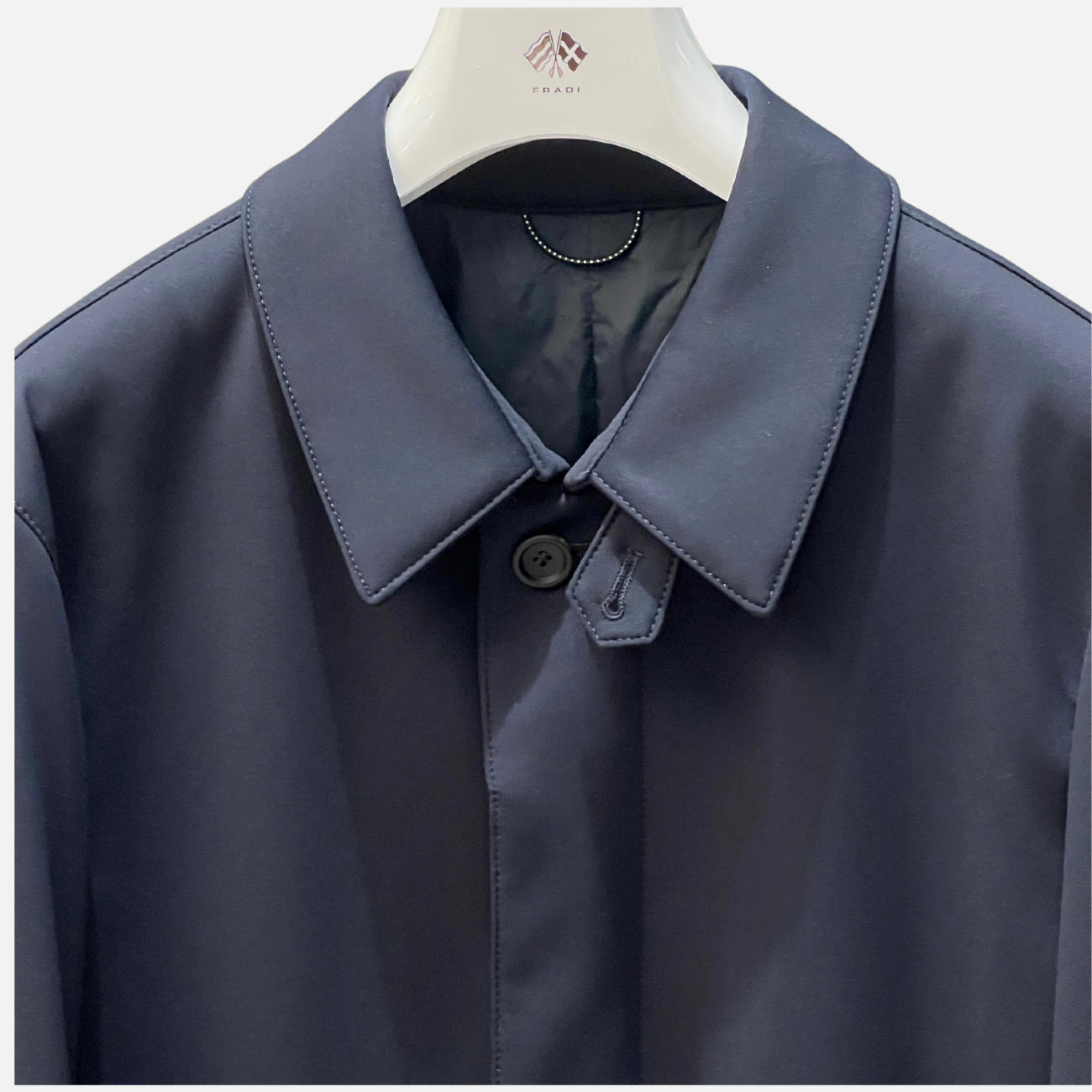 TECHNO PERFORMANCE TRENCH COAT - NAVY