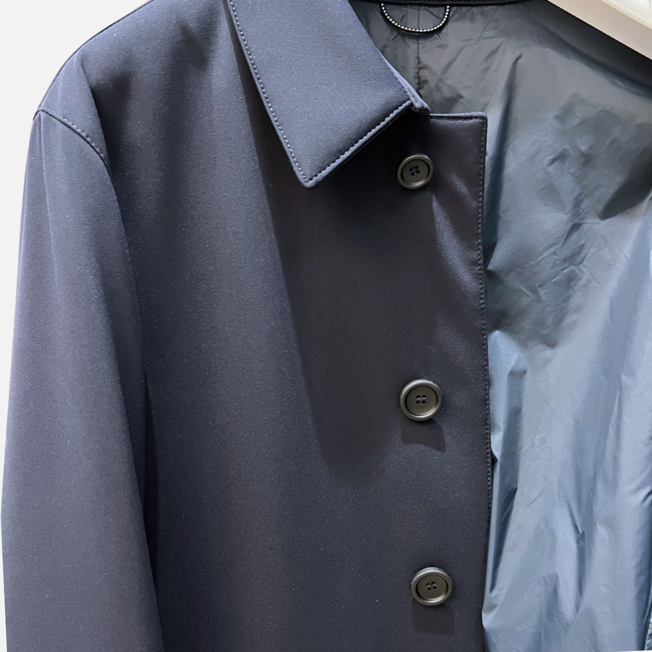 TECHNO PERFORMANCE TRENCH COAT - NAVY
