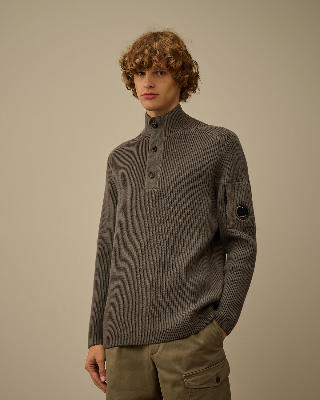 RIB HALF BUTTON SWEATER