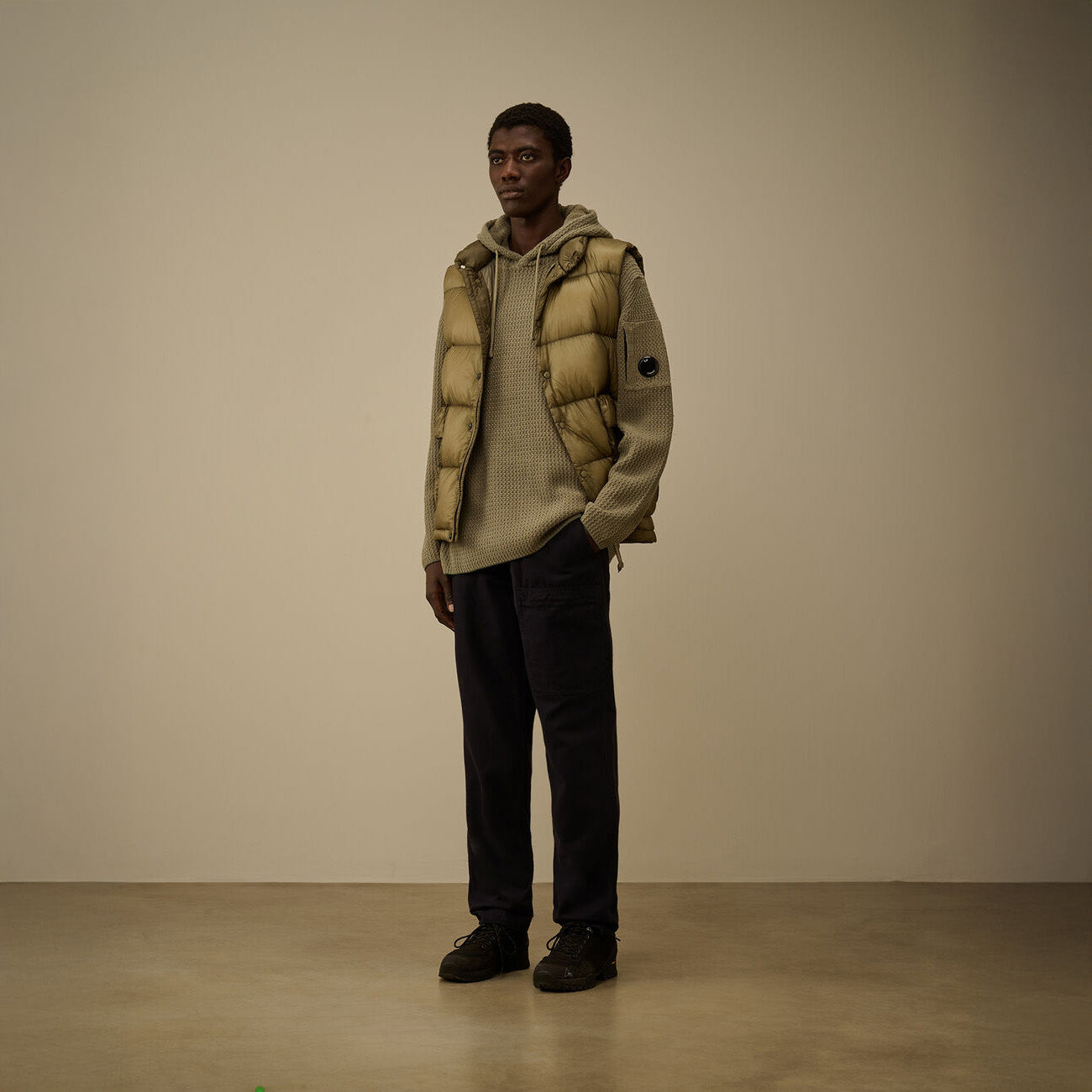 CHENILLE HOODED SWEATER - FALLEN ROCK