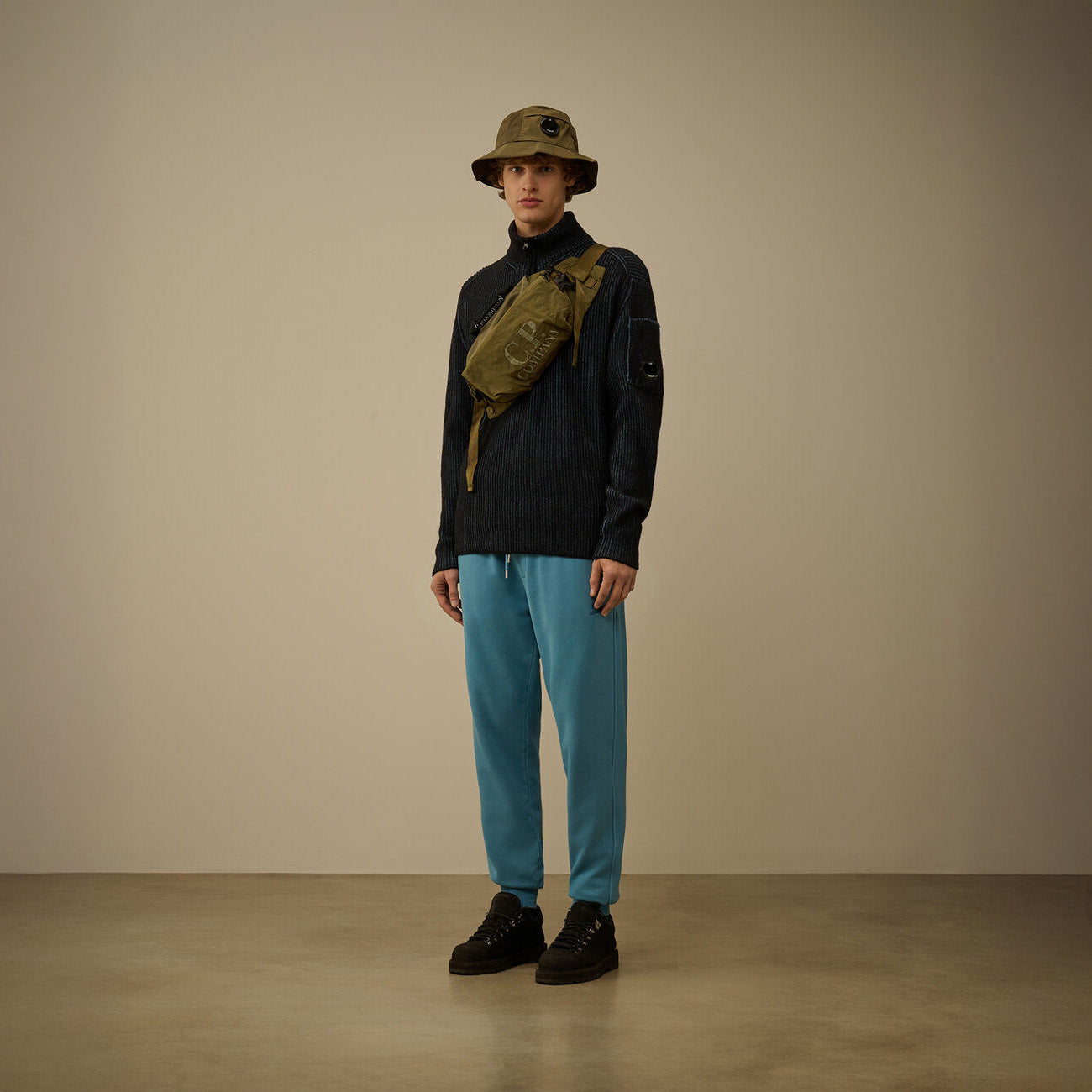 FLEECE KNIT HALF ZIP SWEATER - BLUE – MENS