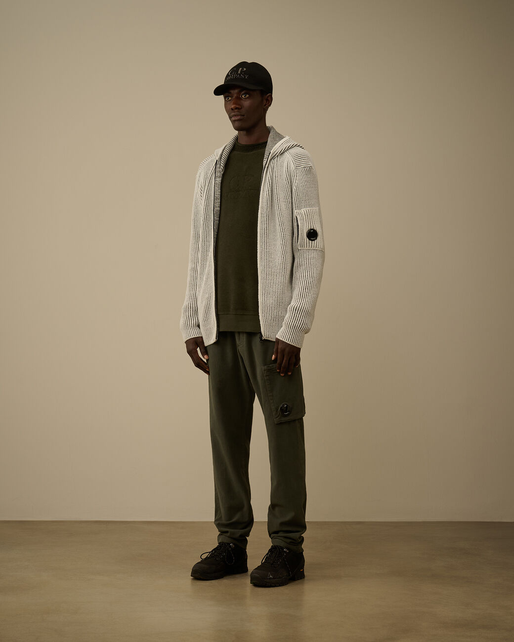 FLEECE KNIT ZIP SWEATER