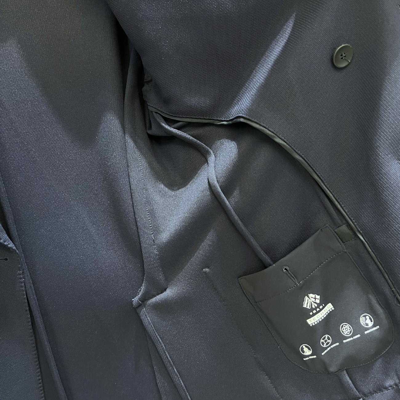 DOUBLE-BREASTED BLAZER - NAVY