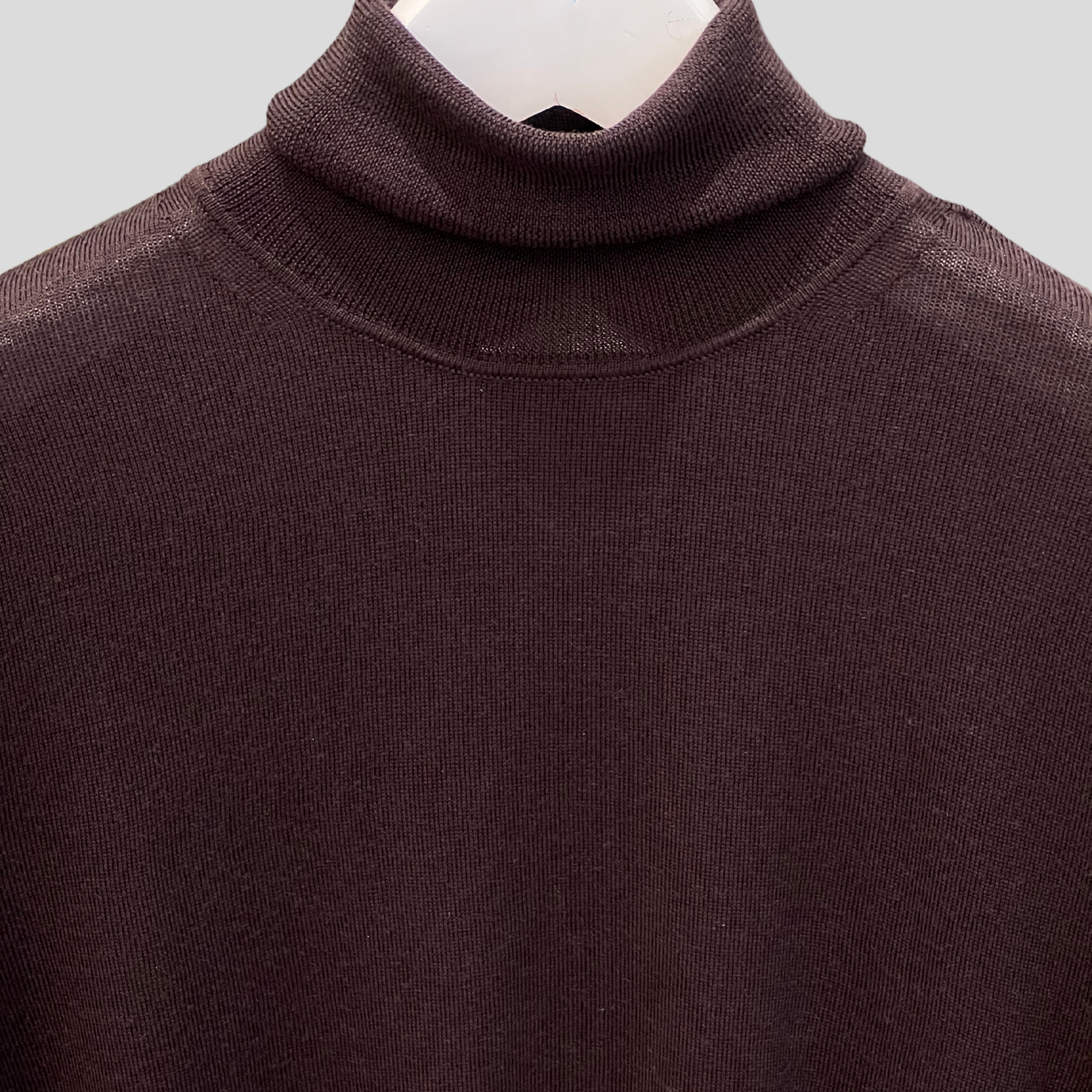 WOOL HIGH NECK SWEATER - BROWN