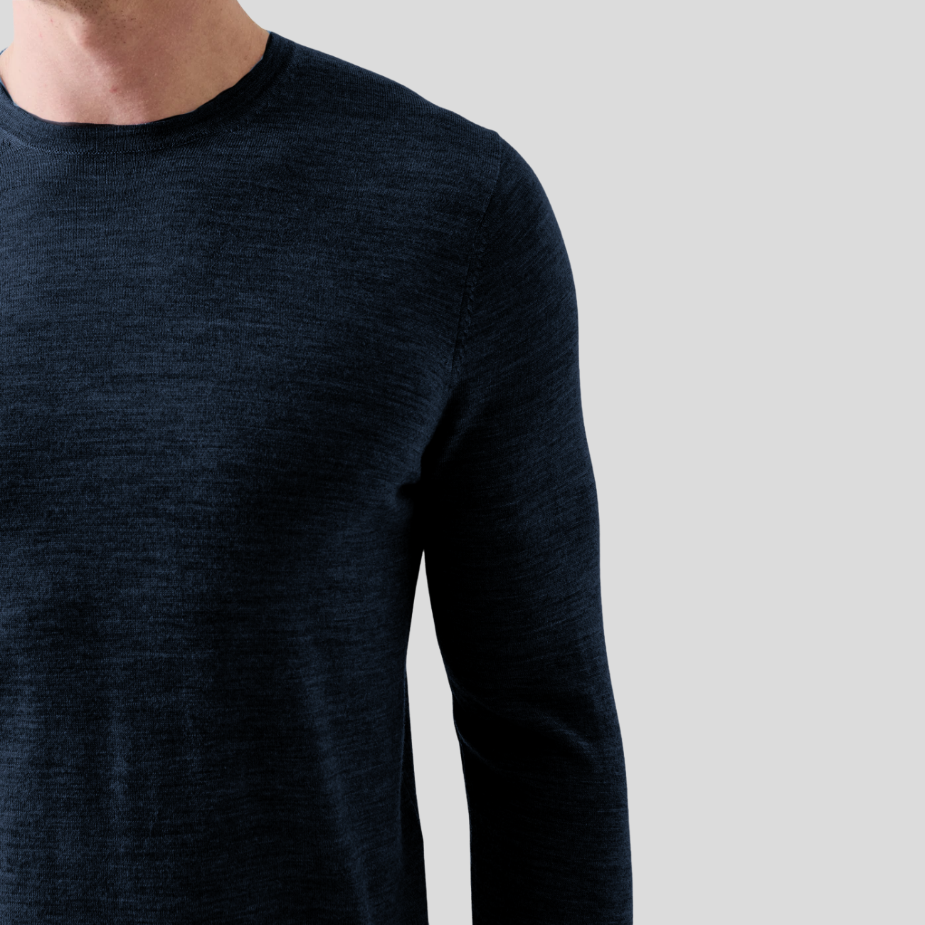 EXTRA FINE MERINO WOOL CREWNECK - MIDNIGHT