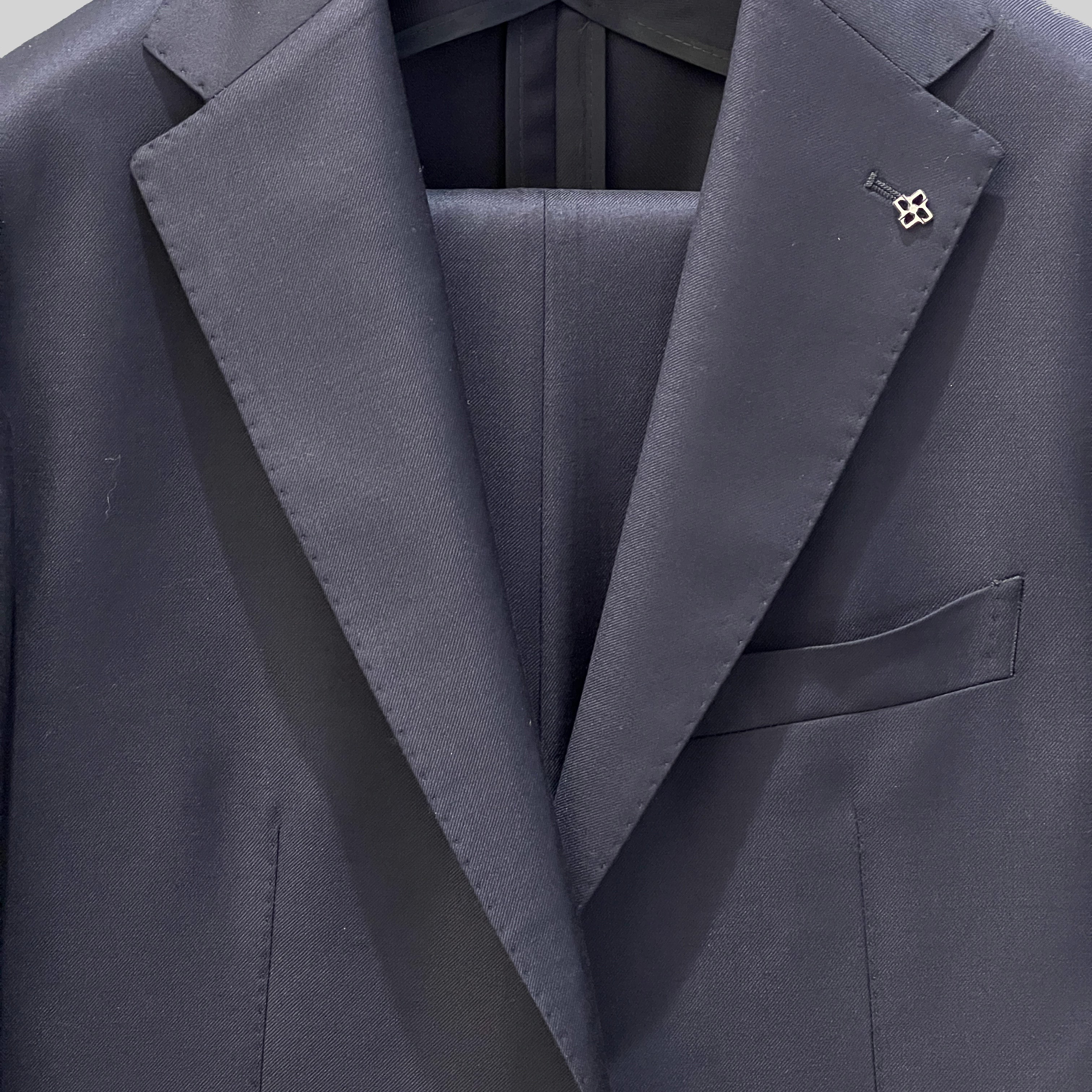 VIRGIN WOOL SUIT - NAVY
