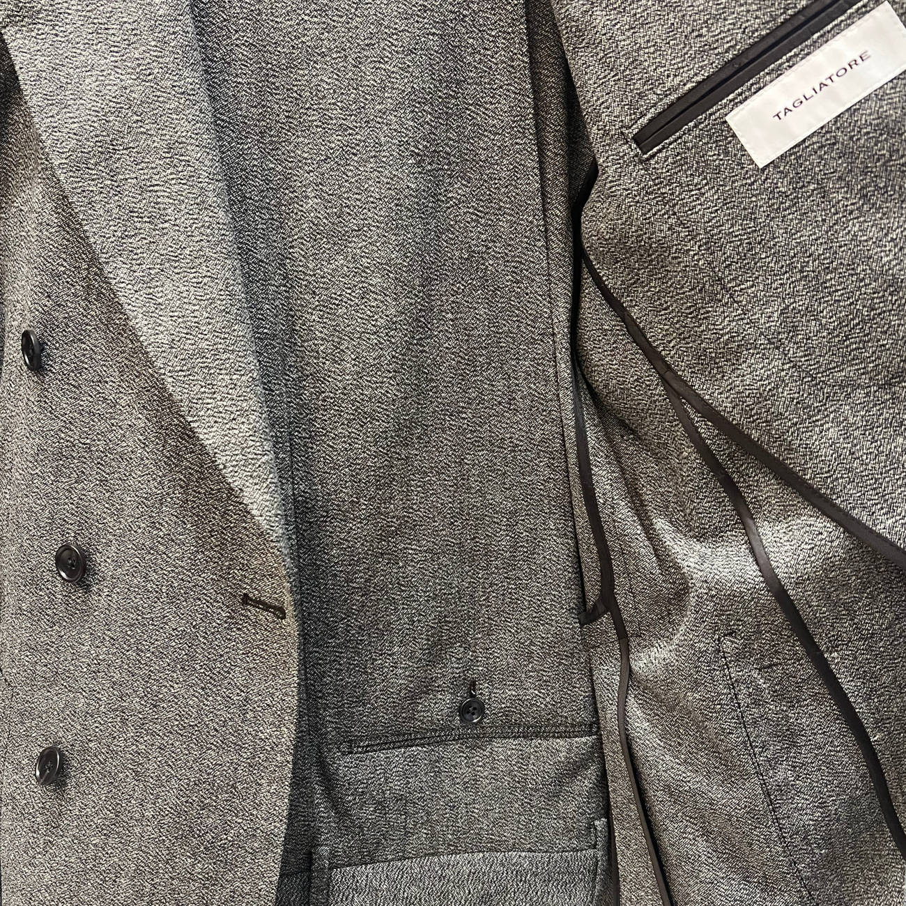 DOUBLE-BREASTED VIRGIN WOOL SUIT - CHARCOAL