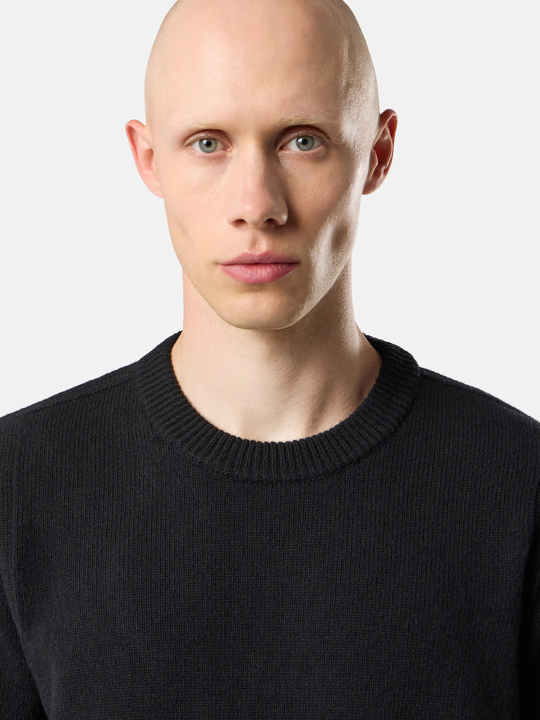 BLACK LAMBSWOOL CREWNECK SWEATER