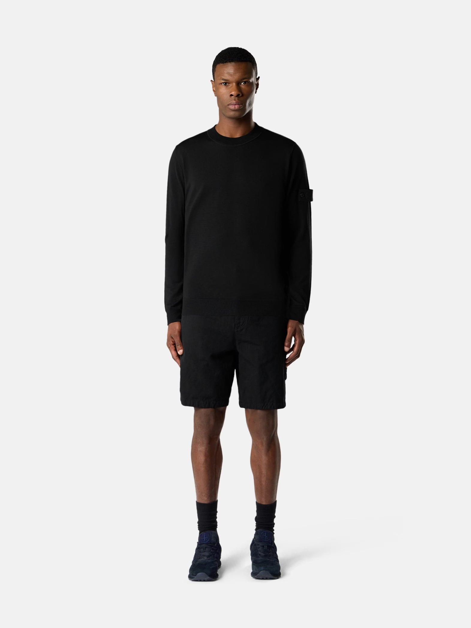 S.I GHOST LIGHT PURE RWS WOOL CREWNECK - BLACK