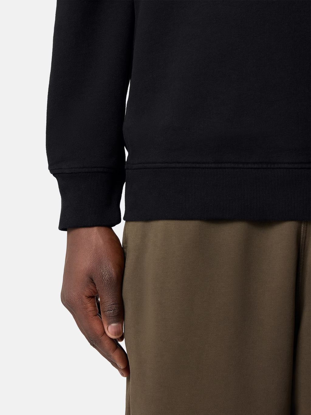 BRUSHED ORGANIC COTTON FLEECE SWEATSHIRT - BLACK