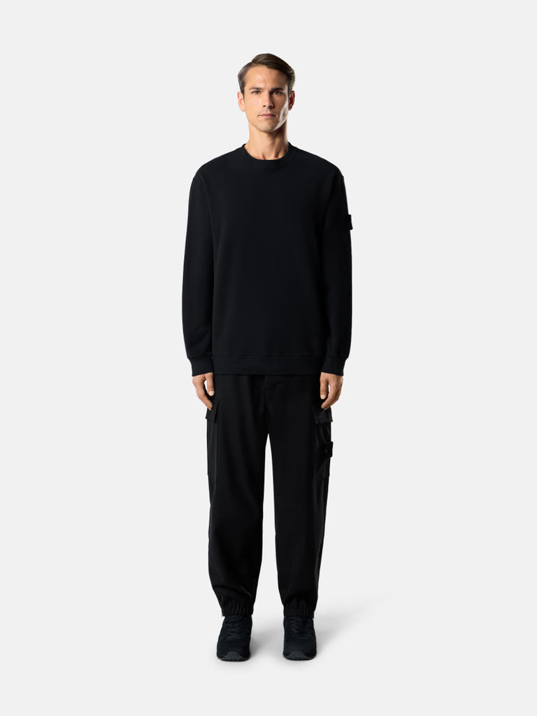 BLACK COMFORT FIT CREWNECK