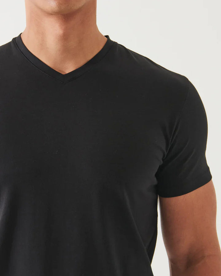 T-shirt à col en V en coton pima extensible - Noir