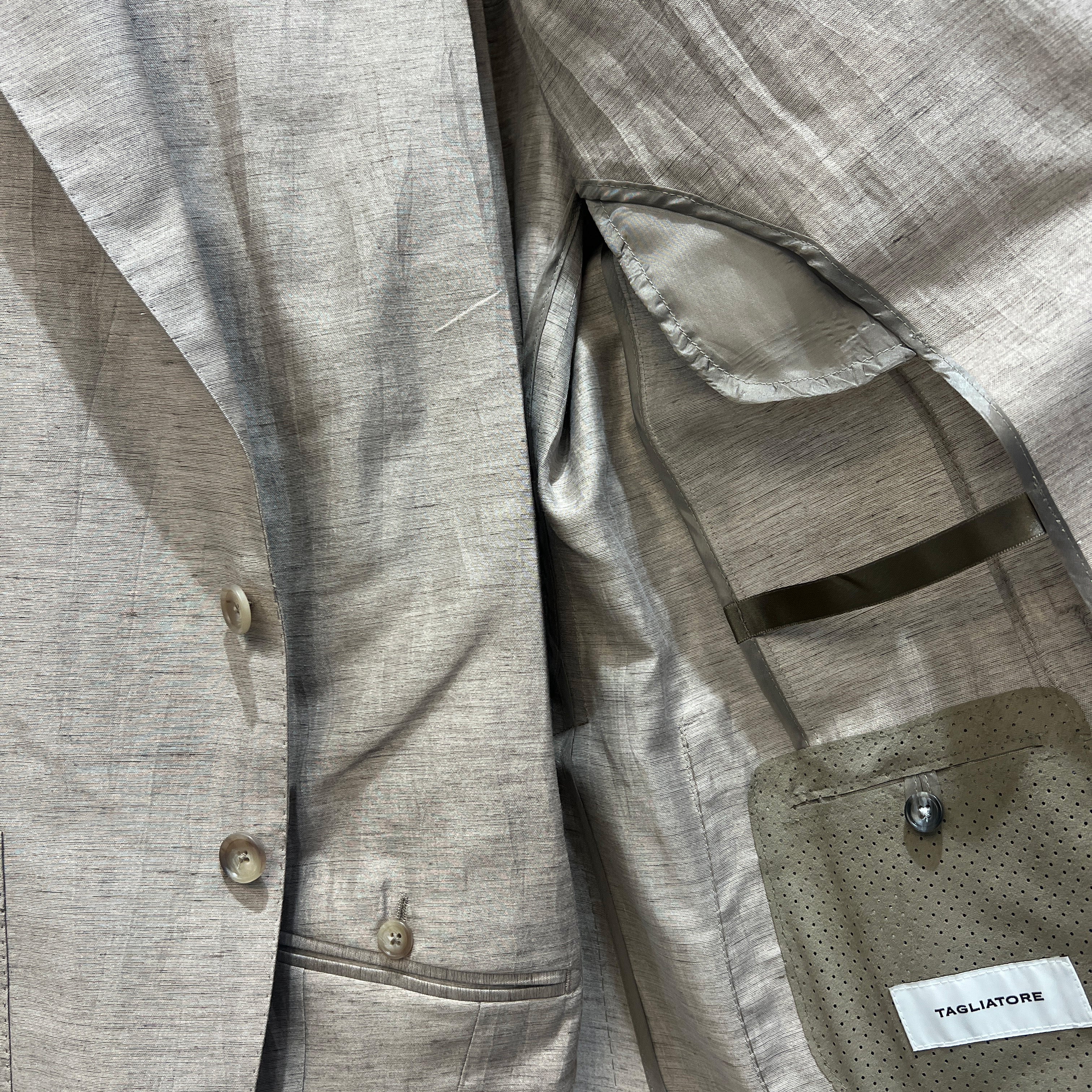 SINGLE-BREASTED SUIT - BEIGE