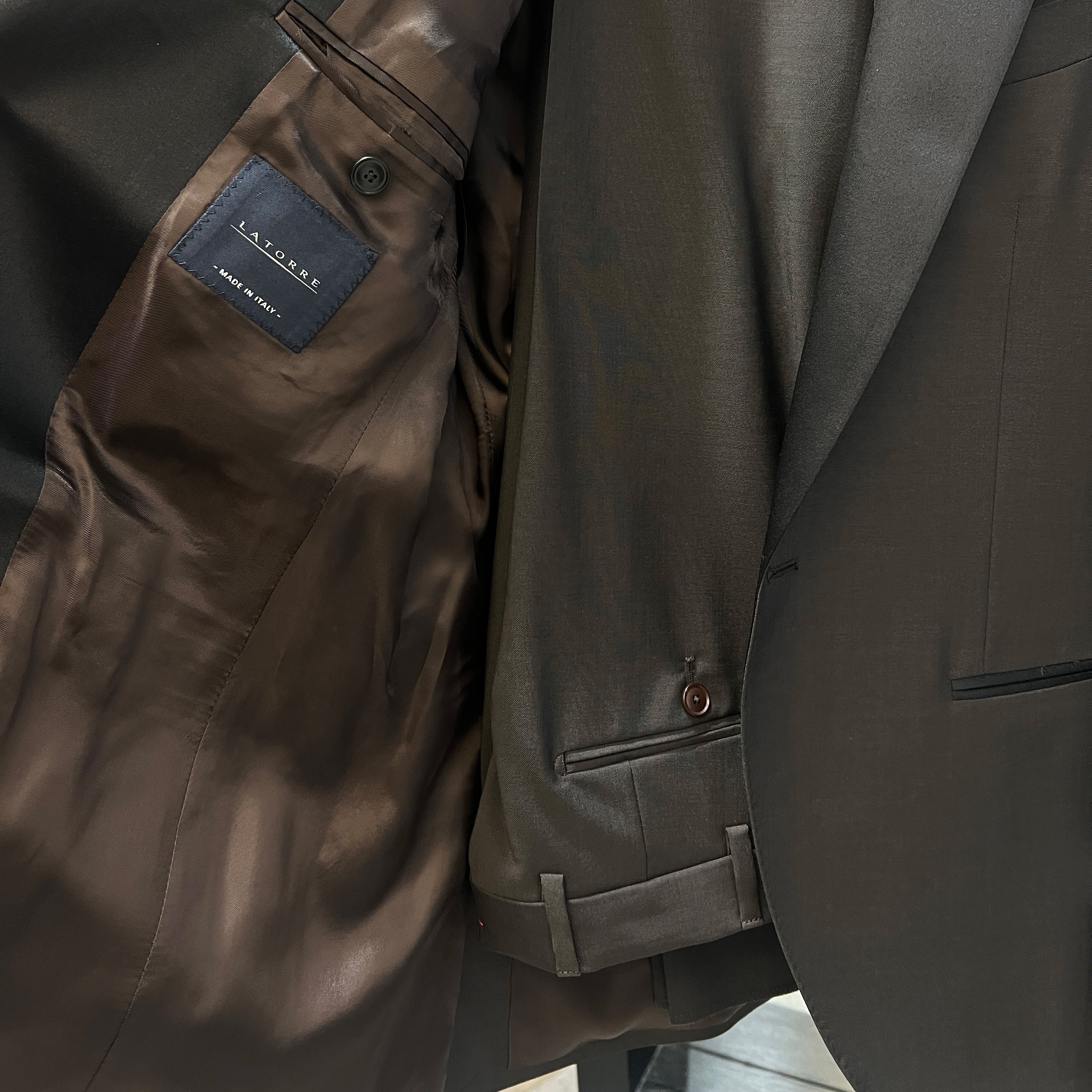 VIRGIN WOOL TUXEDO - OLIVE