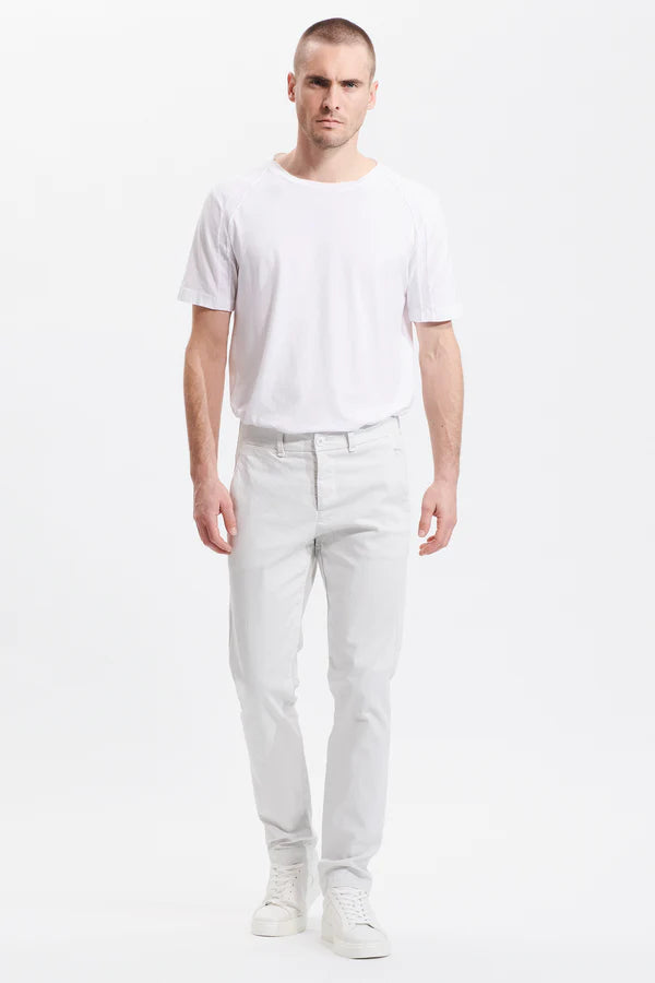 Regular-fit chino trousers in stretch cotton - Ice