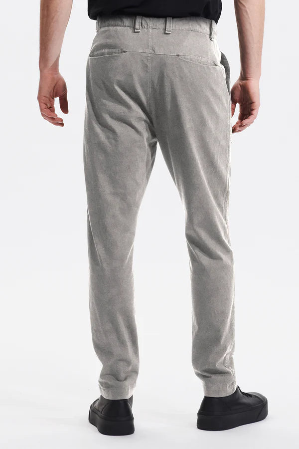 Loose fit chino trousers - Clay