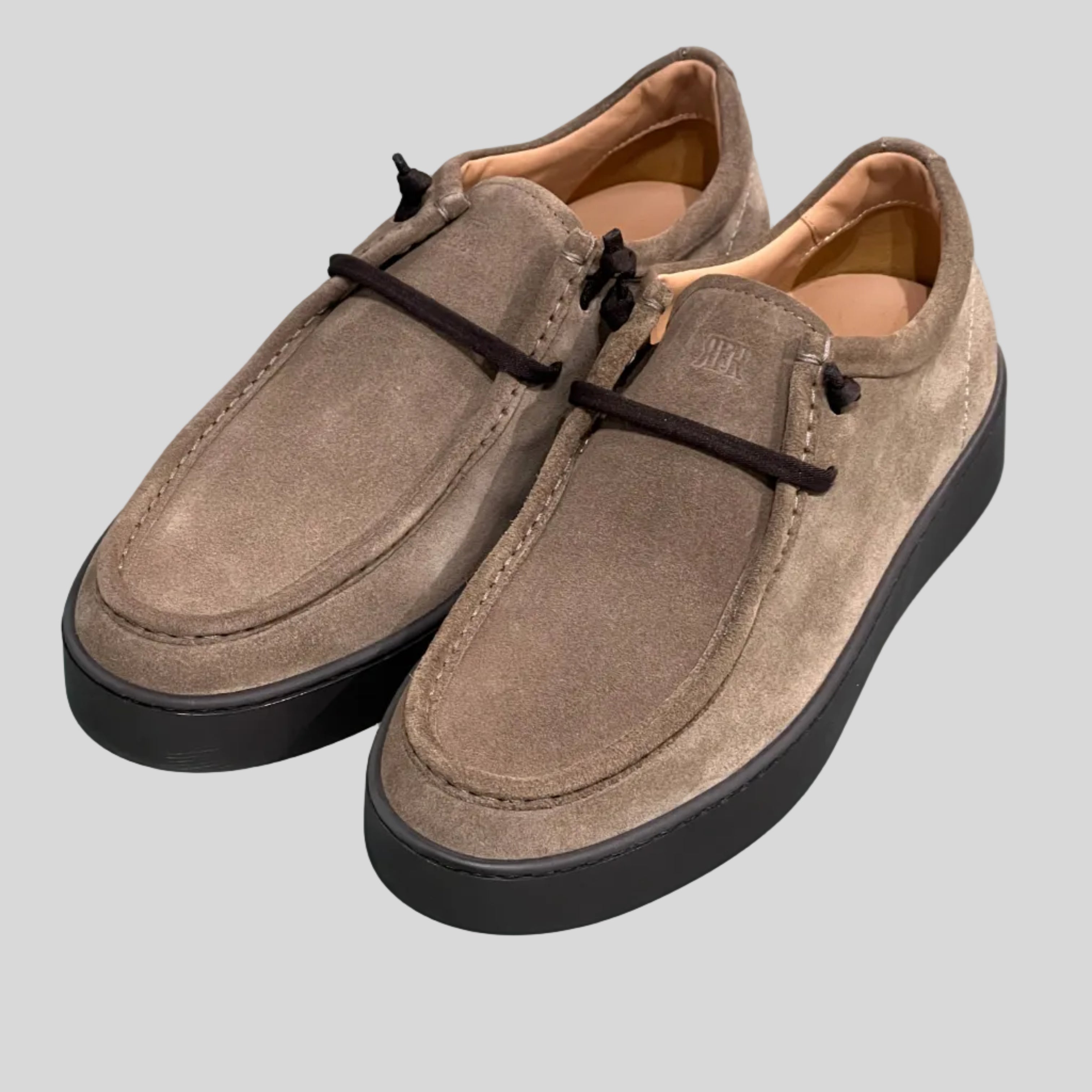 DOUGLAS SHOES - BROWN