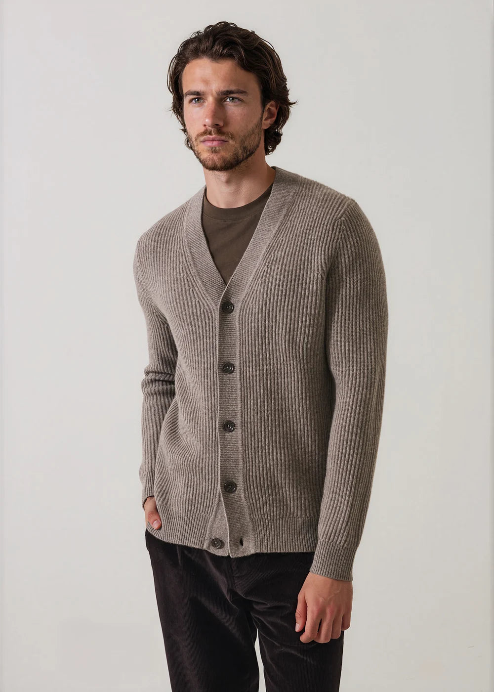 MERINO BLEND RIBBED BUTTON CARDIGAN - BROWN