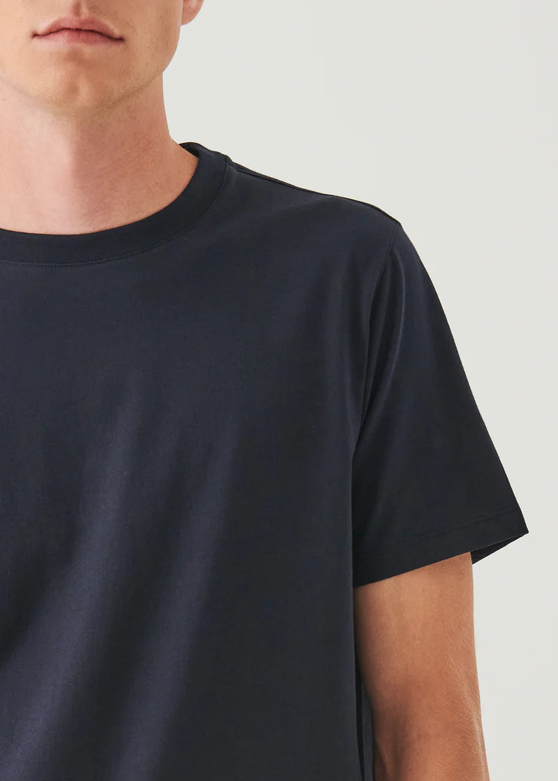 HIGH-NECK T-SHIRT - MIDNIGHT