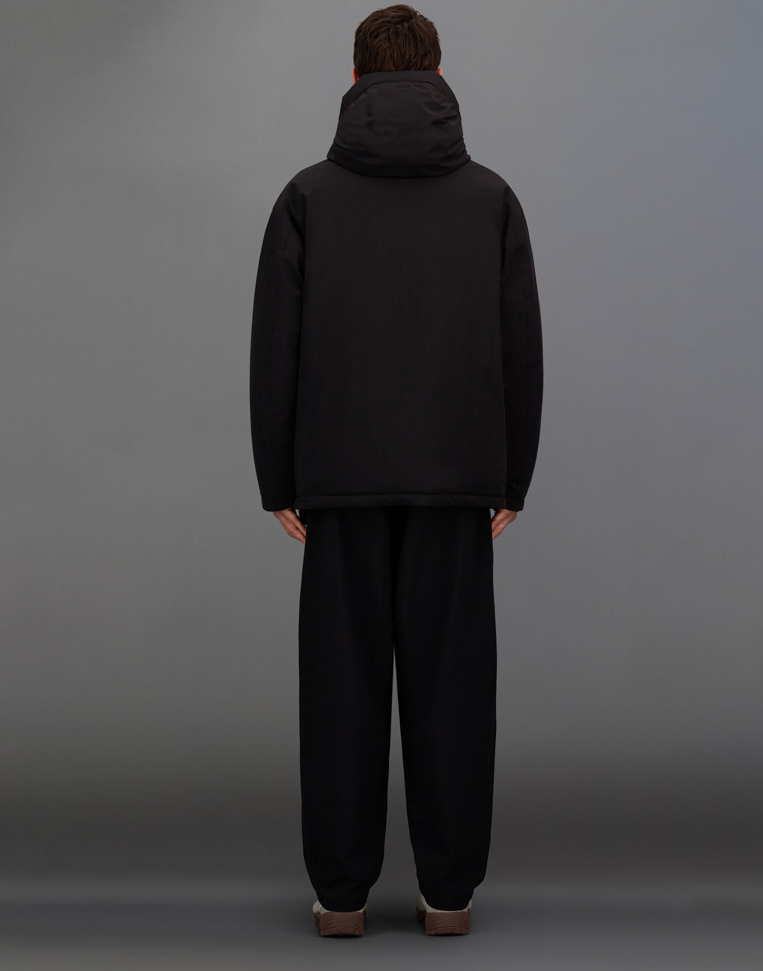 SHORT PARKA IN STRETCH DOWN - BLACK