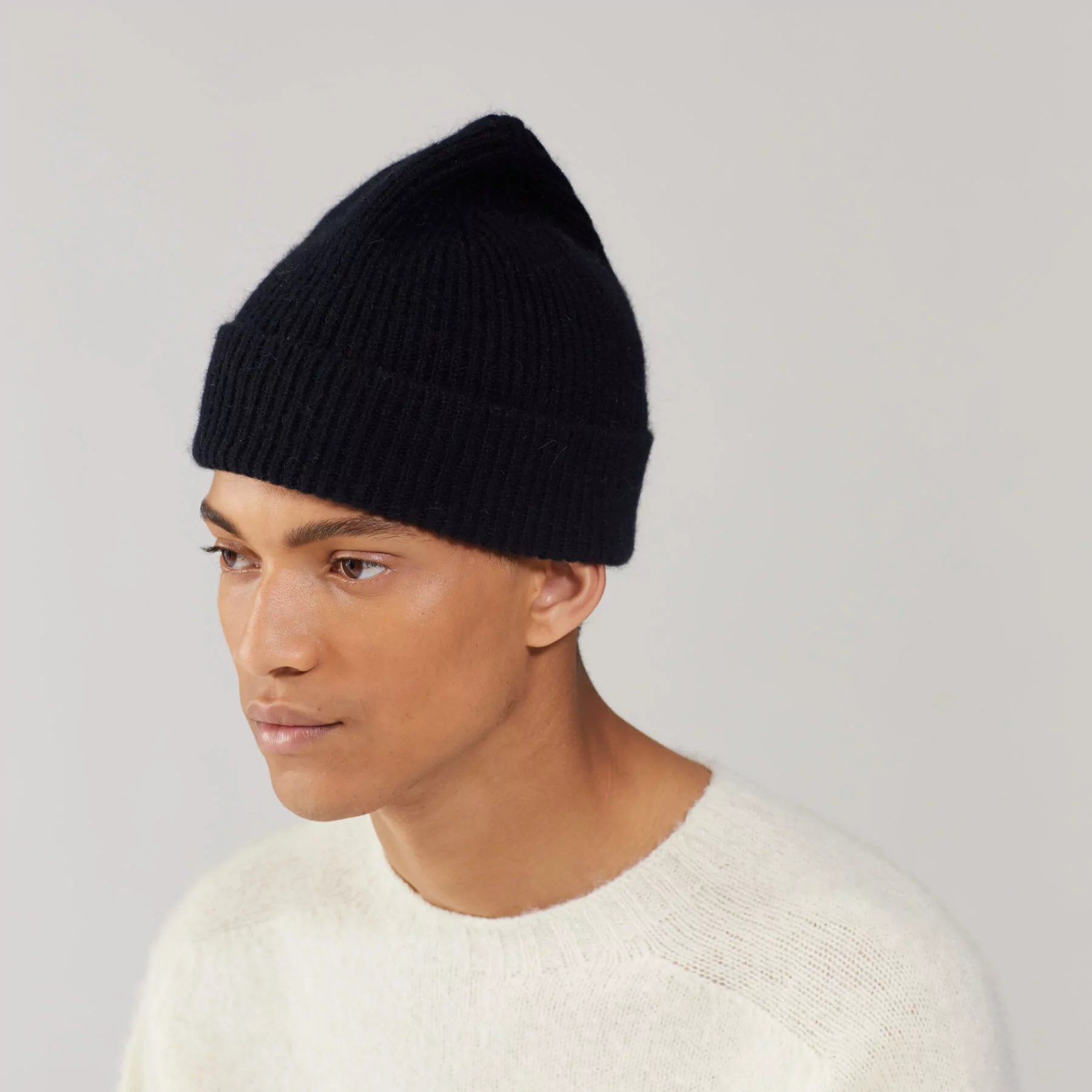 BEANIE - ONYX