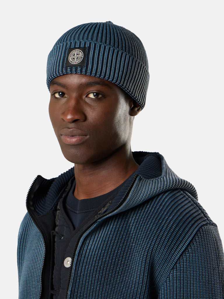 BLUE BEANIE WITH COMPASS LOGO