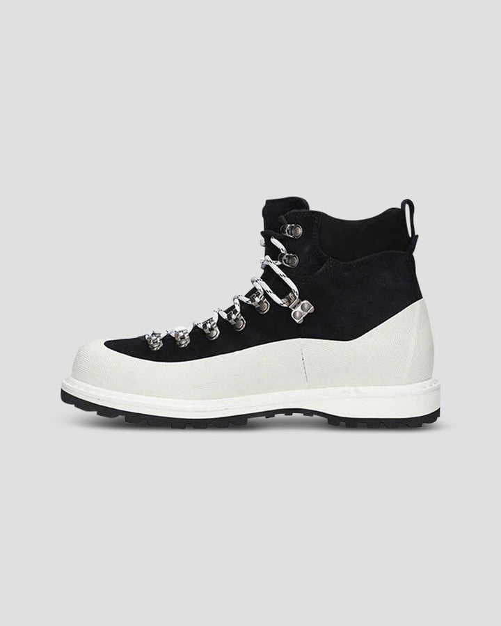 Roccia Vet Boots - Black Suede / White Sole